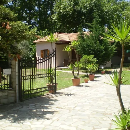 Dodis Village Platanias (Thessaly)